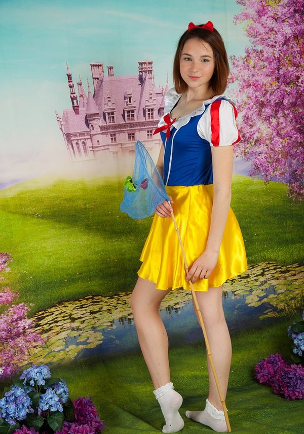 Анна, 22 года, 3 размер груди